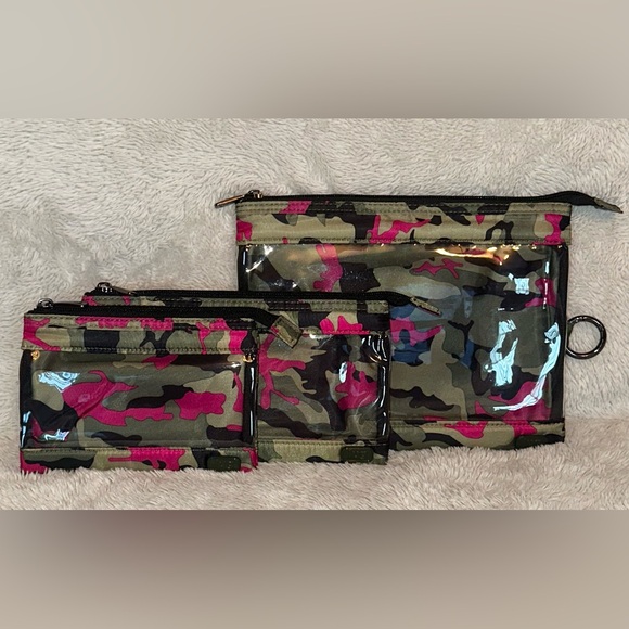 Lug Camo Orchid 8 piece bundle. Includes NWT Puddle Jumper and 7 other items! - Picture 5 of 5